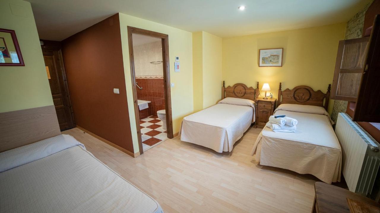 Hotel Rural Los Cerezos De Yanguas Buitenkant foto