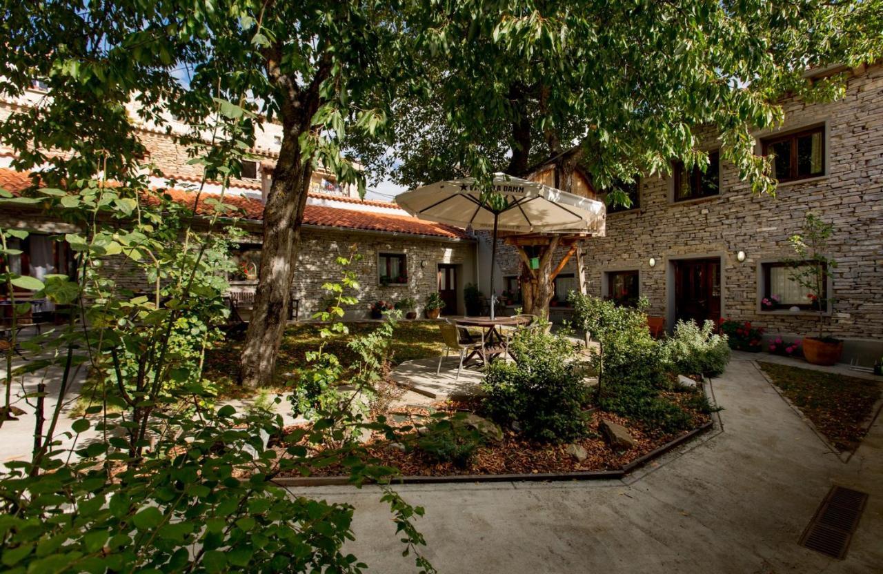 Hotel Rural Los Cerezos De Yanguas Buitenkant foto