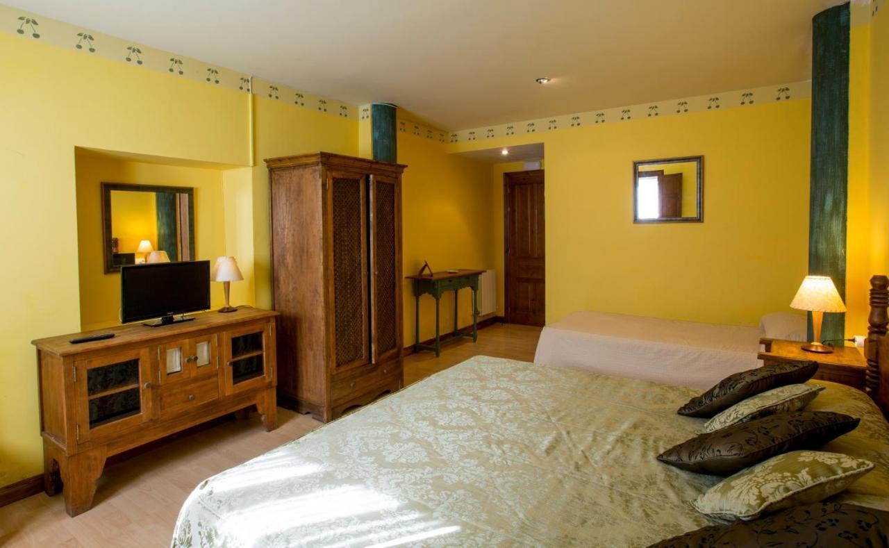 Hotel Rural Los Cerezos De Yanguas Buitenkant foto