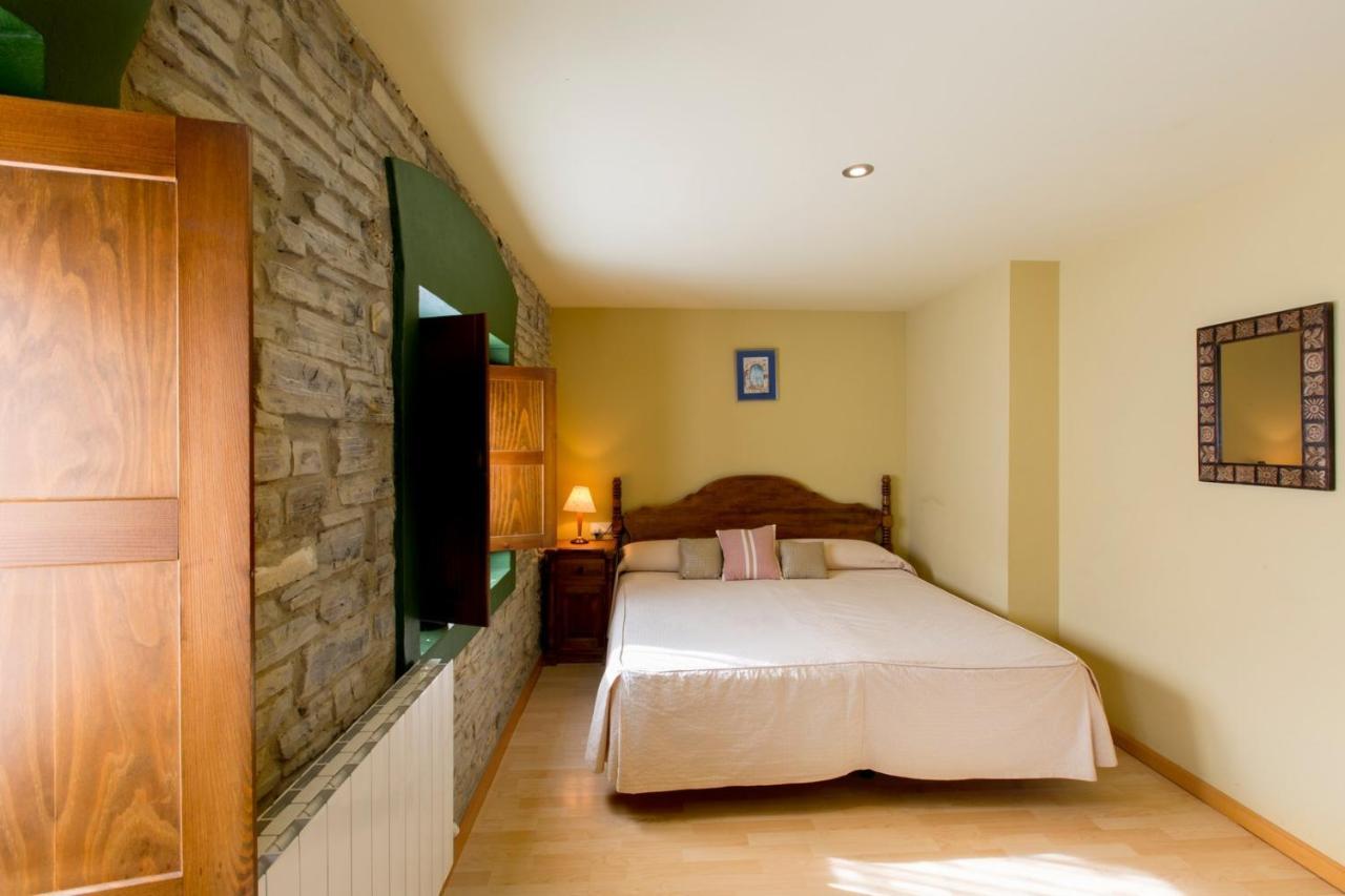 Hotel Rural Los Cerezos De Yanguas Buitenkant foto