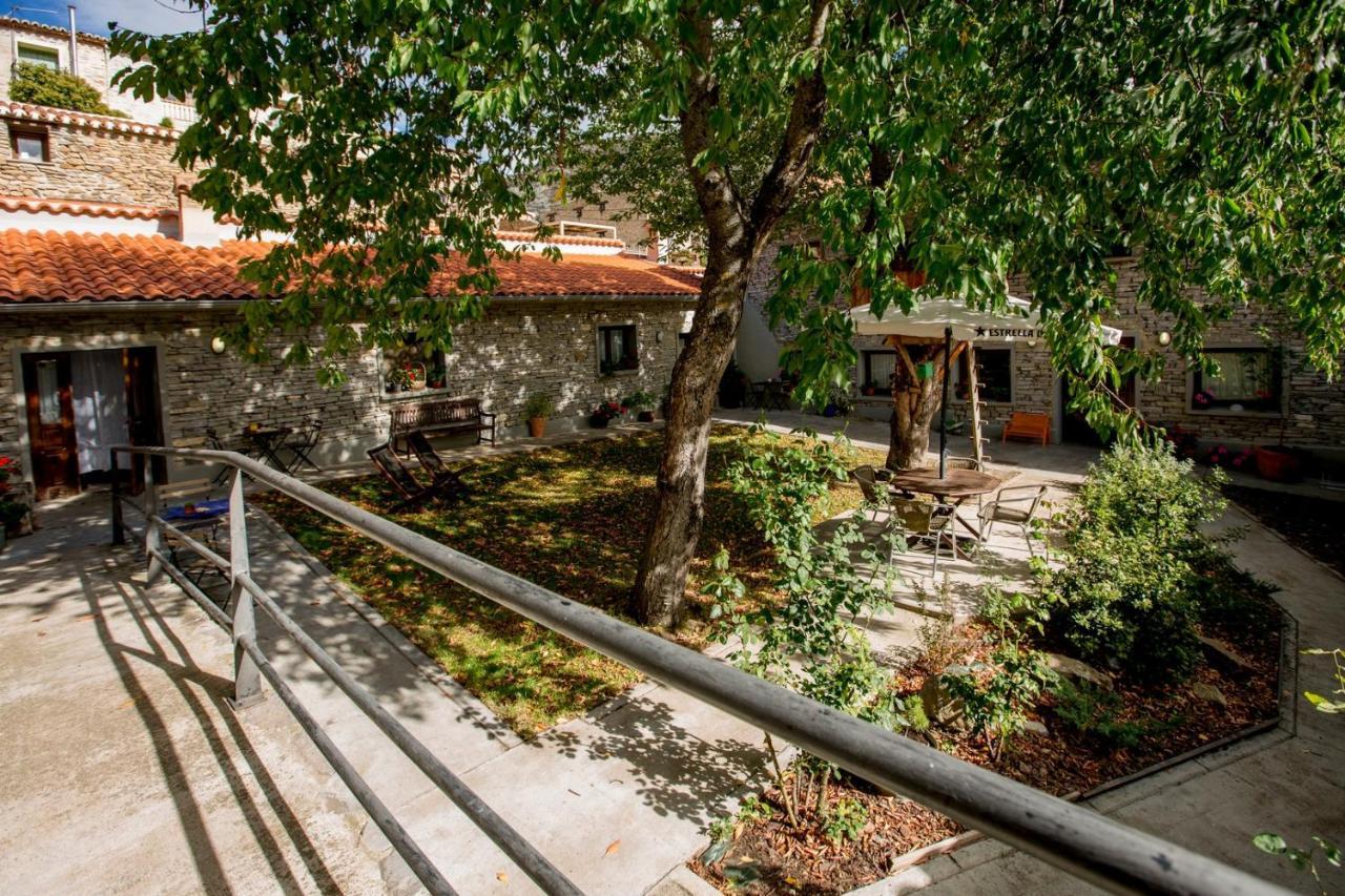 Hotel Rural Los Cerezos De Yanguas Buitenkant foto